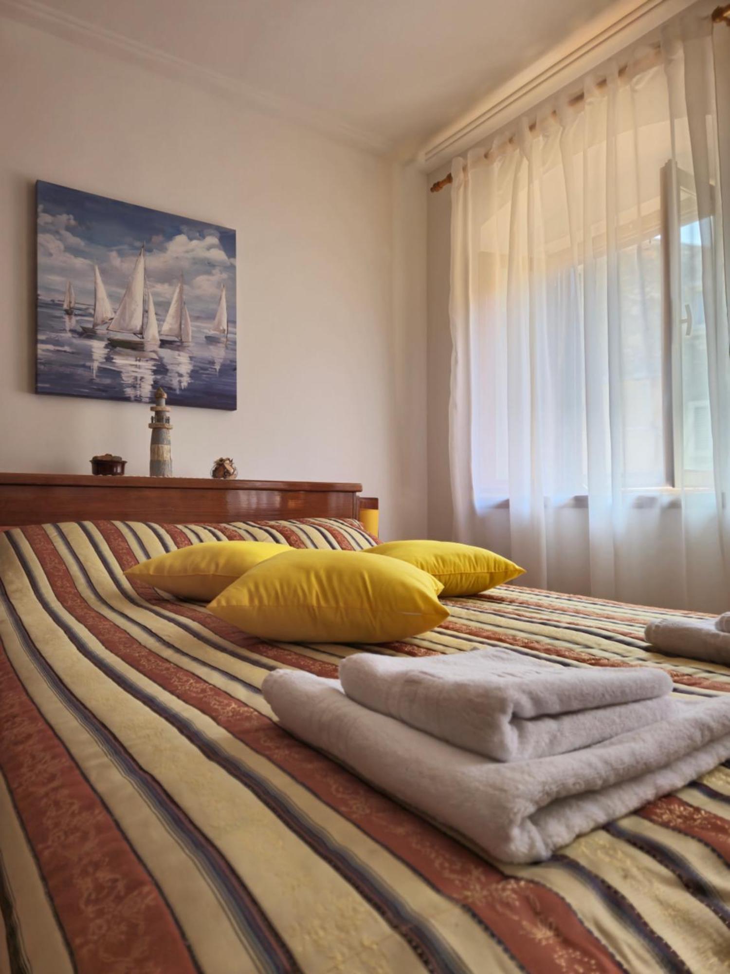 Apartment Zofija Apartment, A 5 Min Walk From The Arena