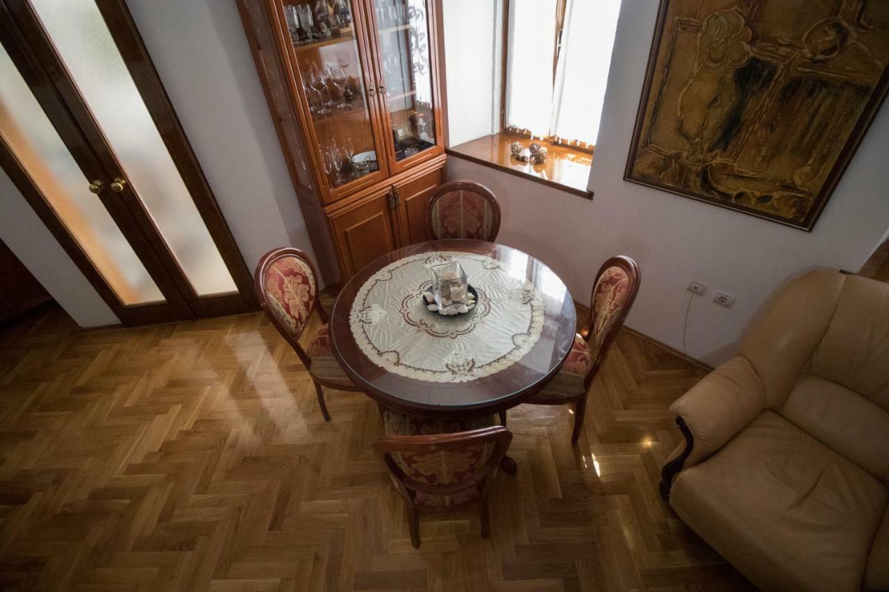 Apartment Zofija Apartment, A 5 Min Walk From The Arena Pula